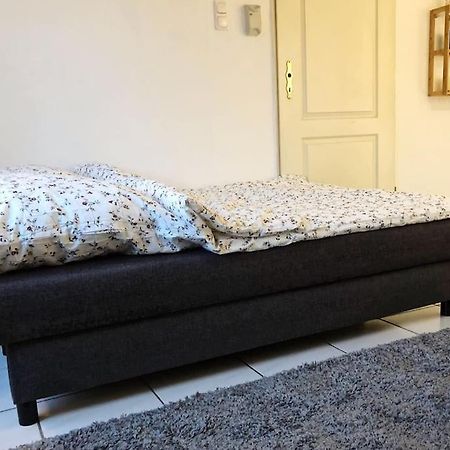 Charmante Gartenwohnung Mit Privatem Grossen Garten 科隆 外观 照片