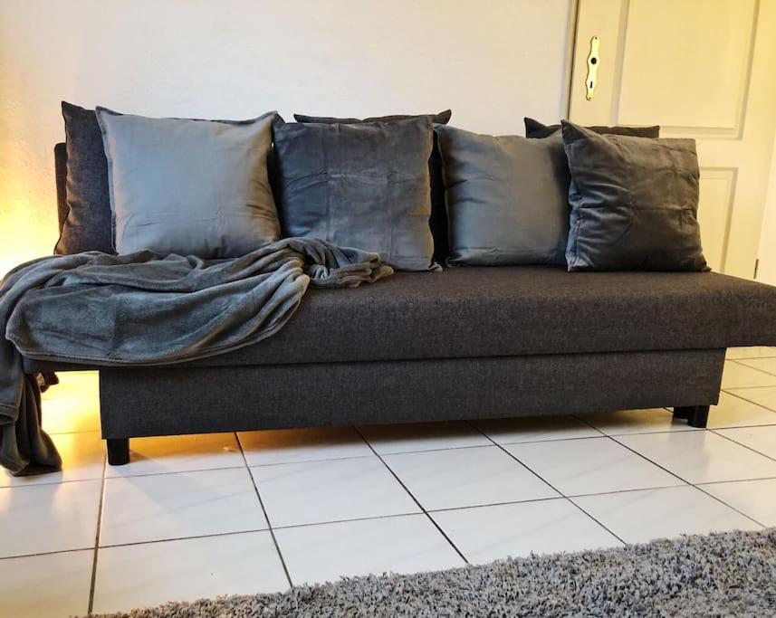 Charmante Gartenwohnung Mit Privatem Grossen Garten 科隆 外观 照片