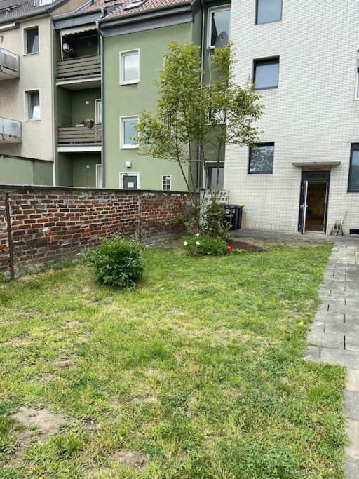 Charmante Gartenwohnung Mit Privatem Grossen Garten 科隆 外观 照片